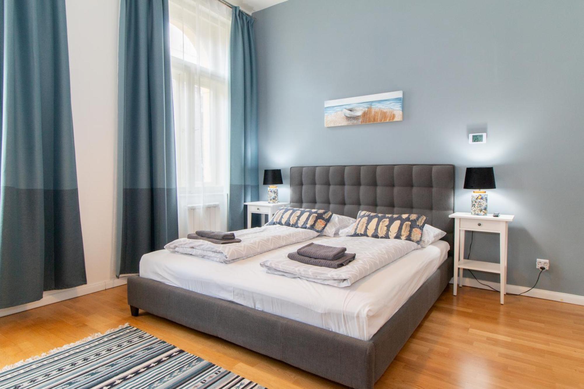 Stay Inn Apartments Stepanska Apartment