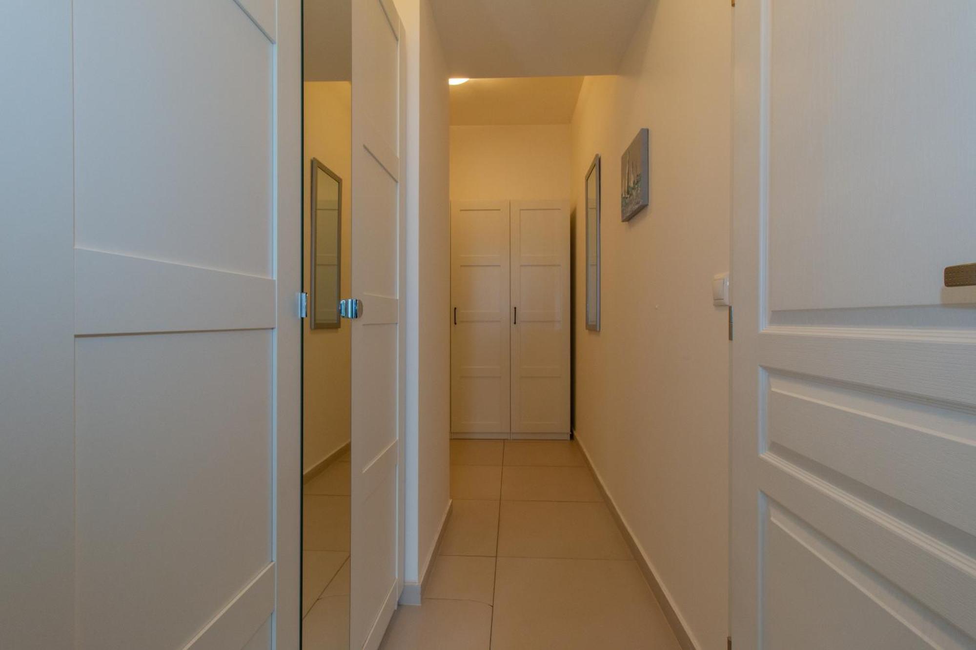 Stay Inn Apartments Stepanska Apartment *