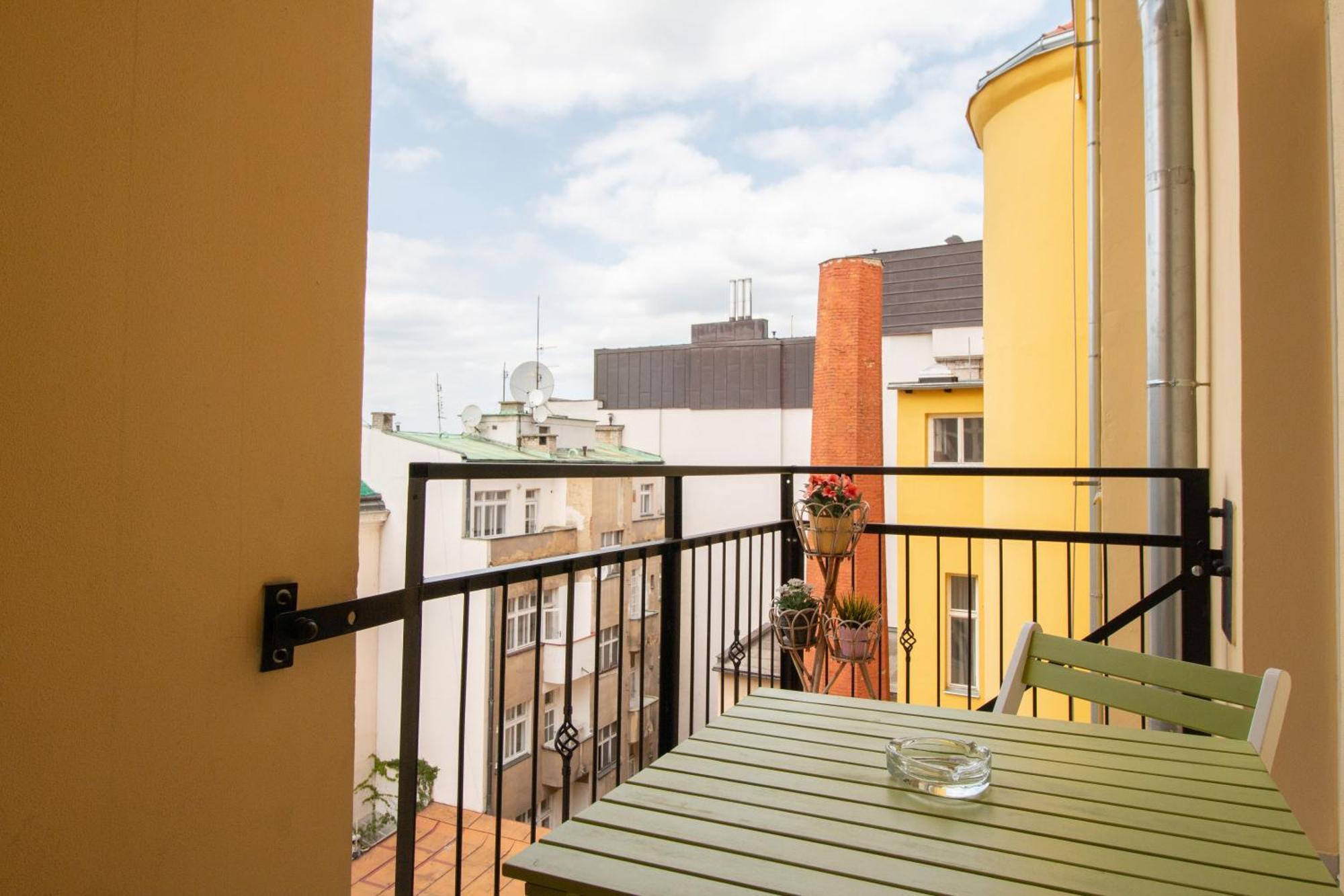 Stay Inn Apartments Stepanska